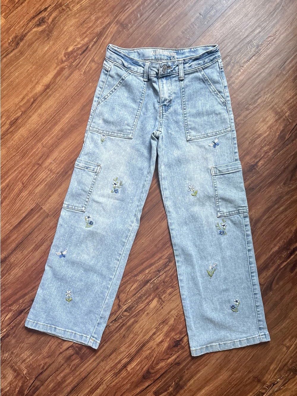 Wallflower Light Blue Embroidered Cargo Jeans | Girls Size 10